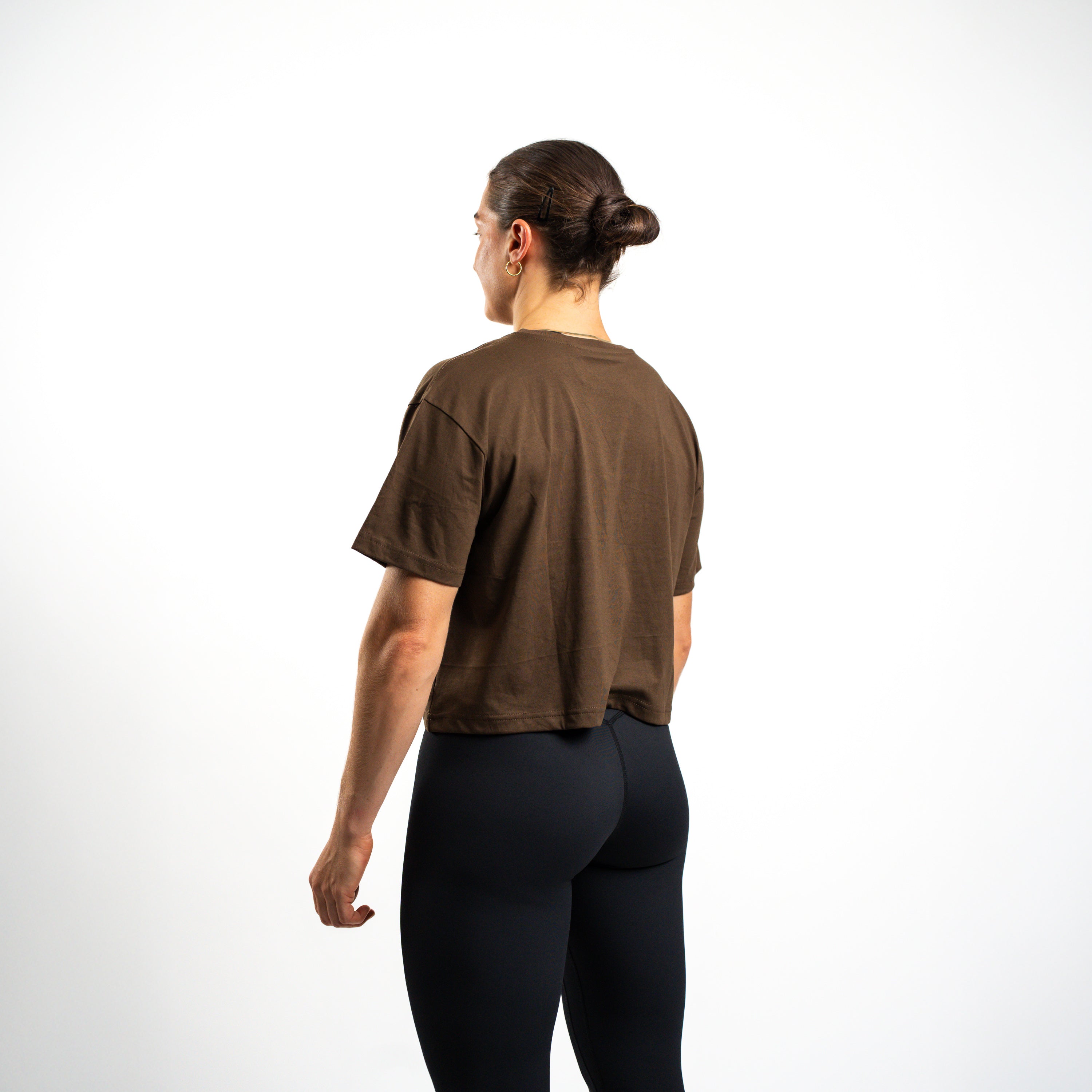 SportsTech kvinde box crop t-shirt (Dark brown)