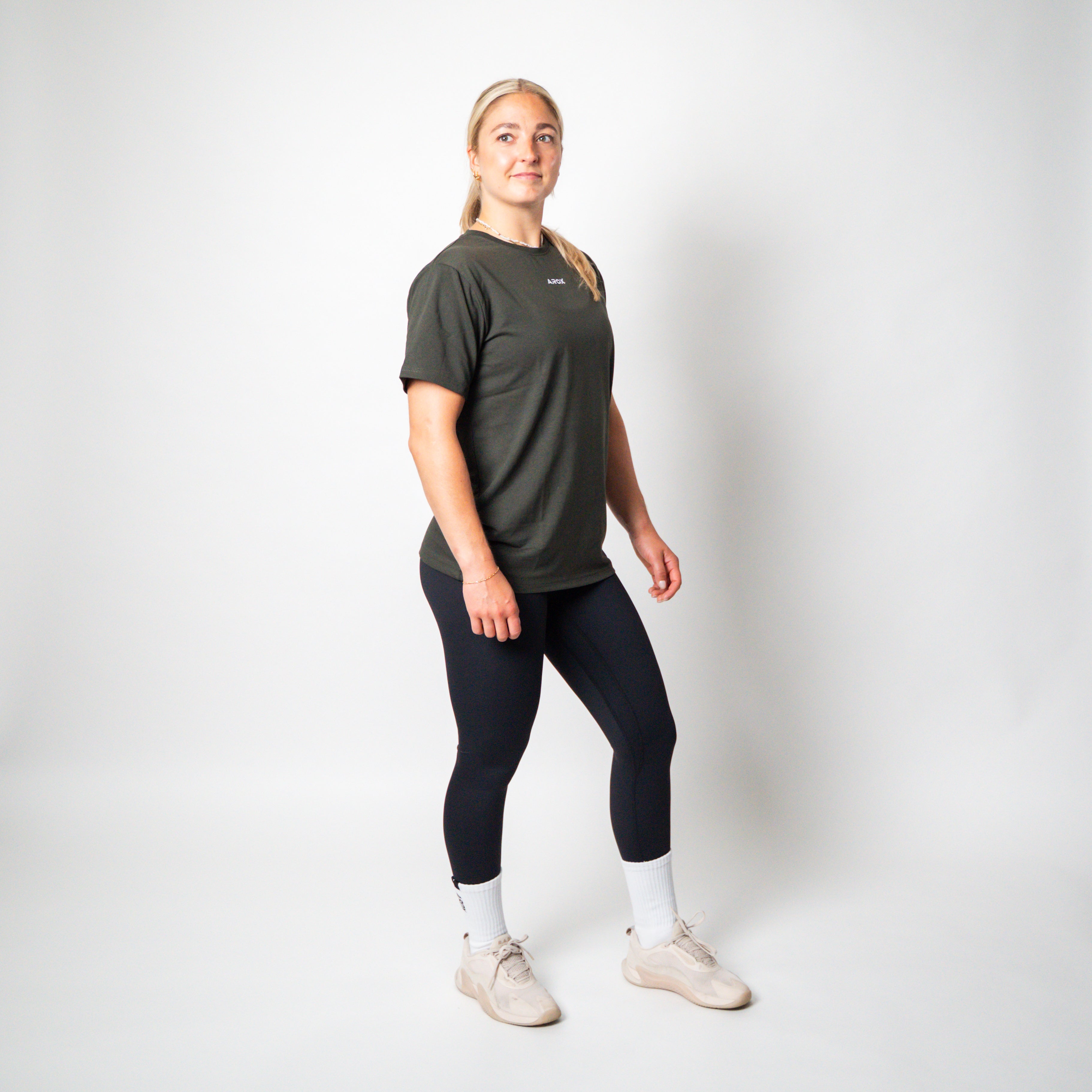 SportsTech unisex T-shirt (Deep navy)