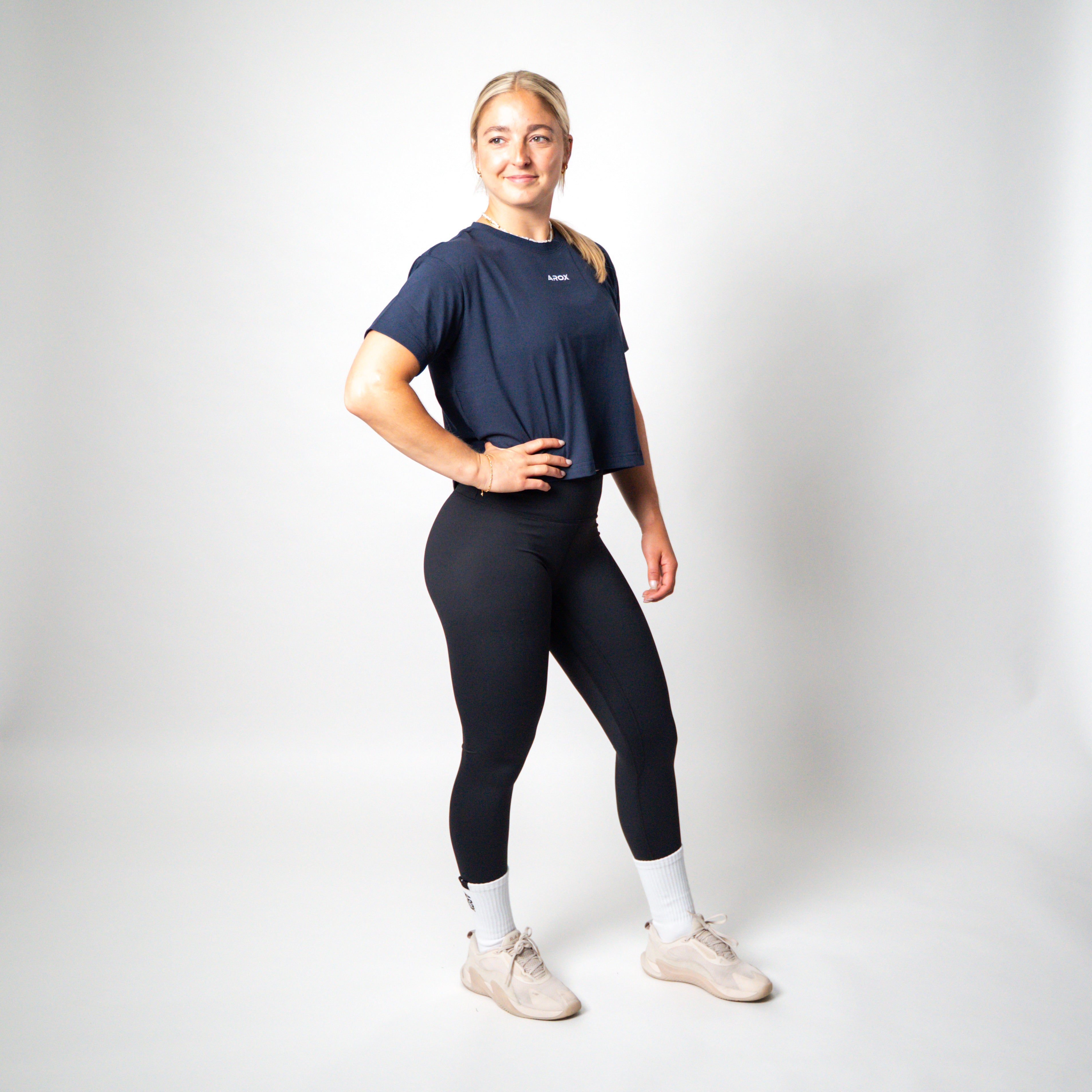 SportsTech kvinde box crop t-shirt (Dark grey)