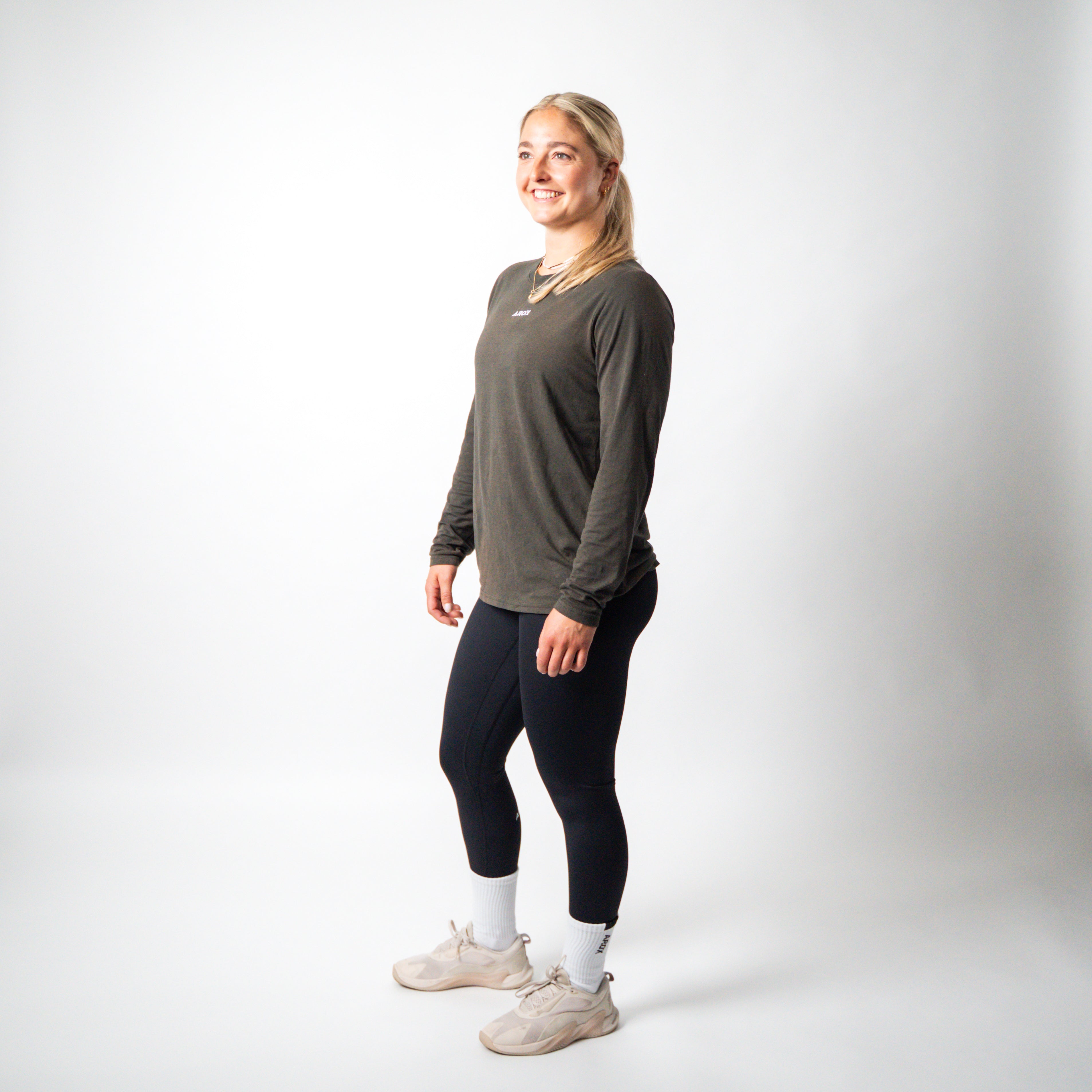 SportsTech kvinde langærmet (Dark brown)